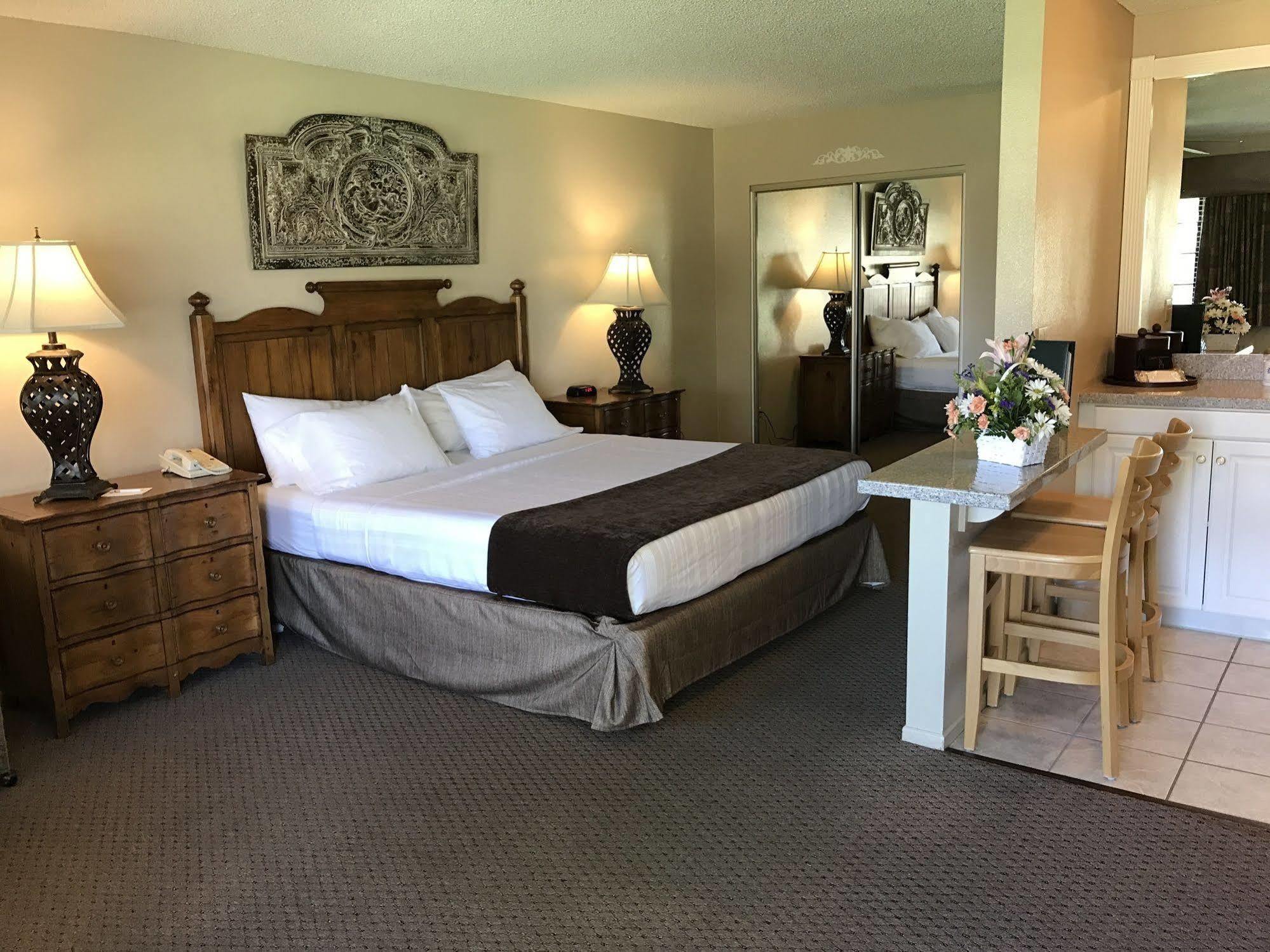 Indian Palms Country Club Hotel Indio Bagian luar foto