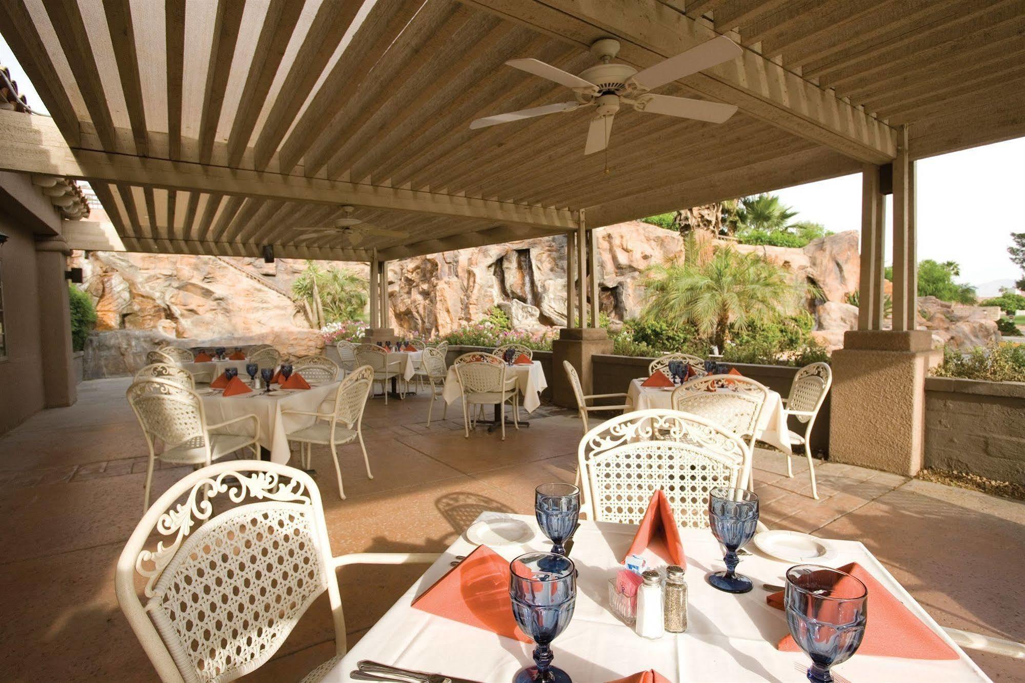 Indian Palms Country Club Hotel Indio Bagian luar foto