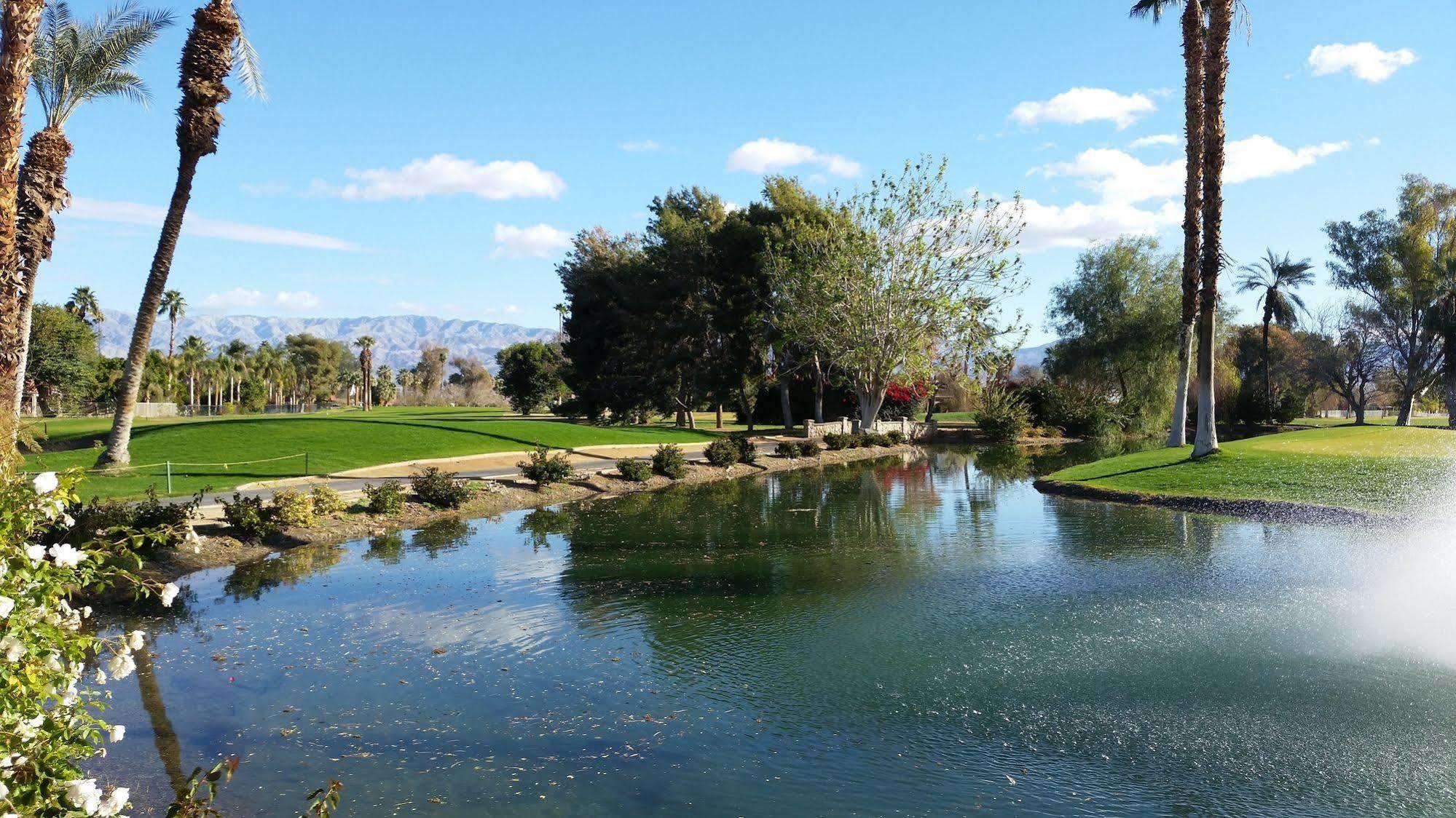Indian Palms Country Club Hotel Indio Bagian luar foto